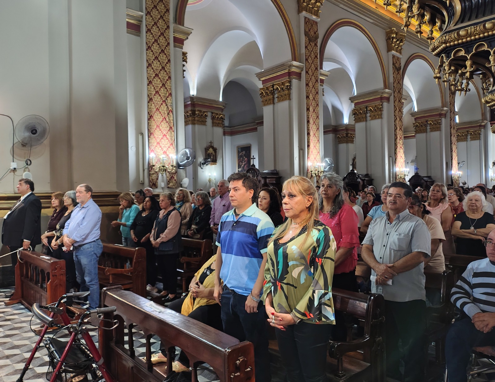 Comunicadores sociales honraron a la Virgen del Valle 